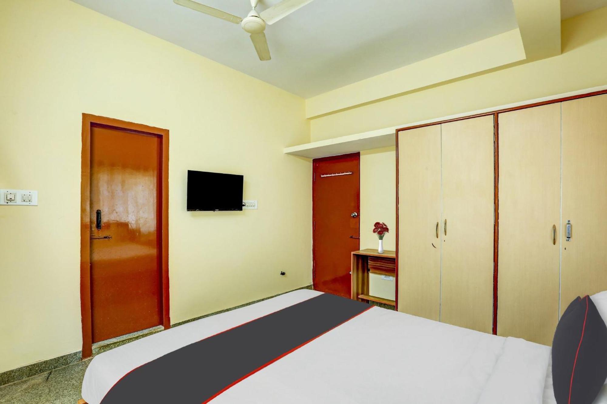 Collection O Relax Stay Apartments Bangalore Exterior foto