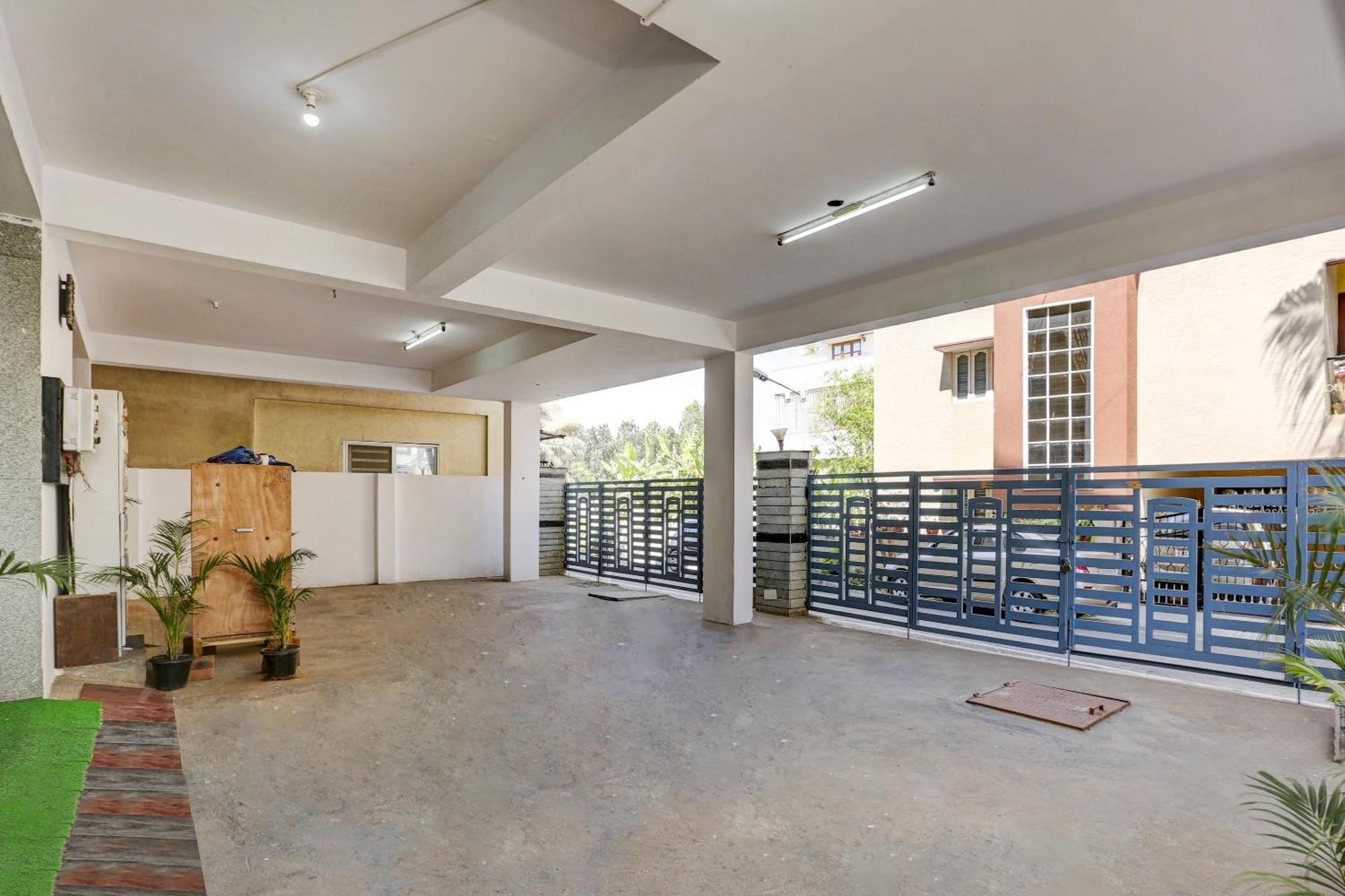 Collection O Relax Stay Apartments Bangalore Exterior foto