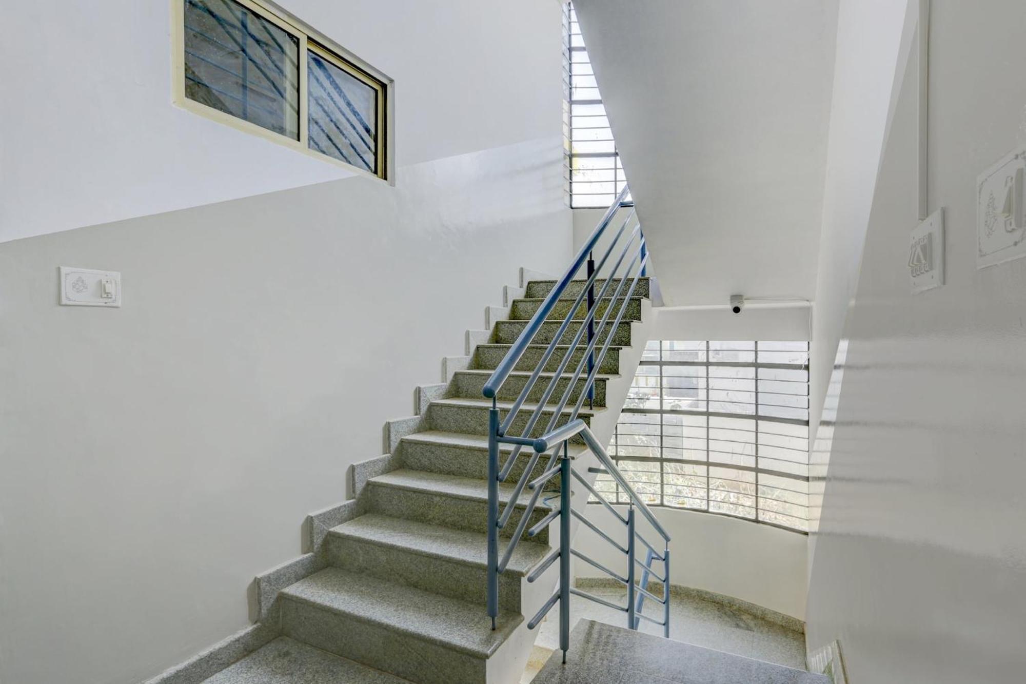 Collection O Relax Stay Apartments Bangalore Exterior foto